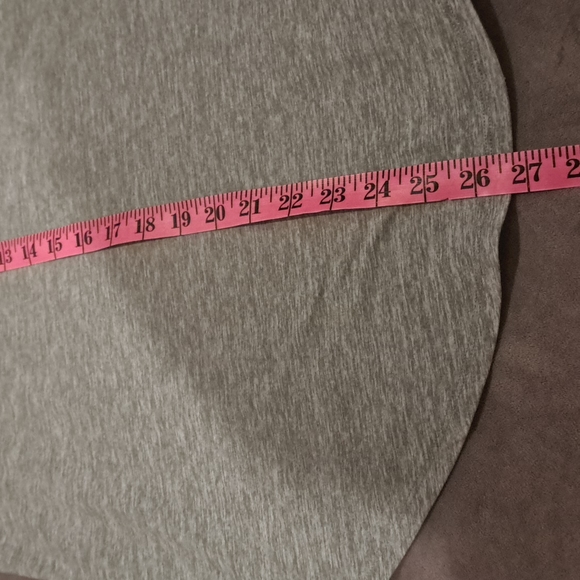 Sz M Gap fit workout tank top - Picture 6 of 9